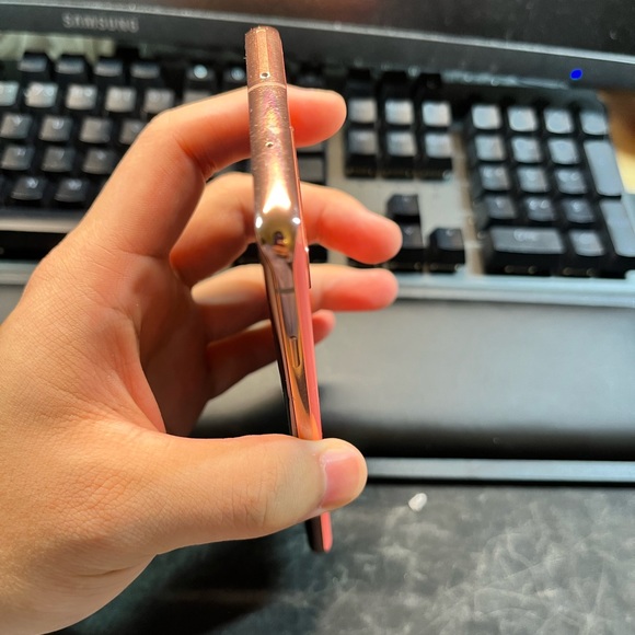 Samsung s10 - Picture 3 of 6